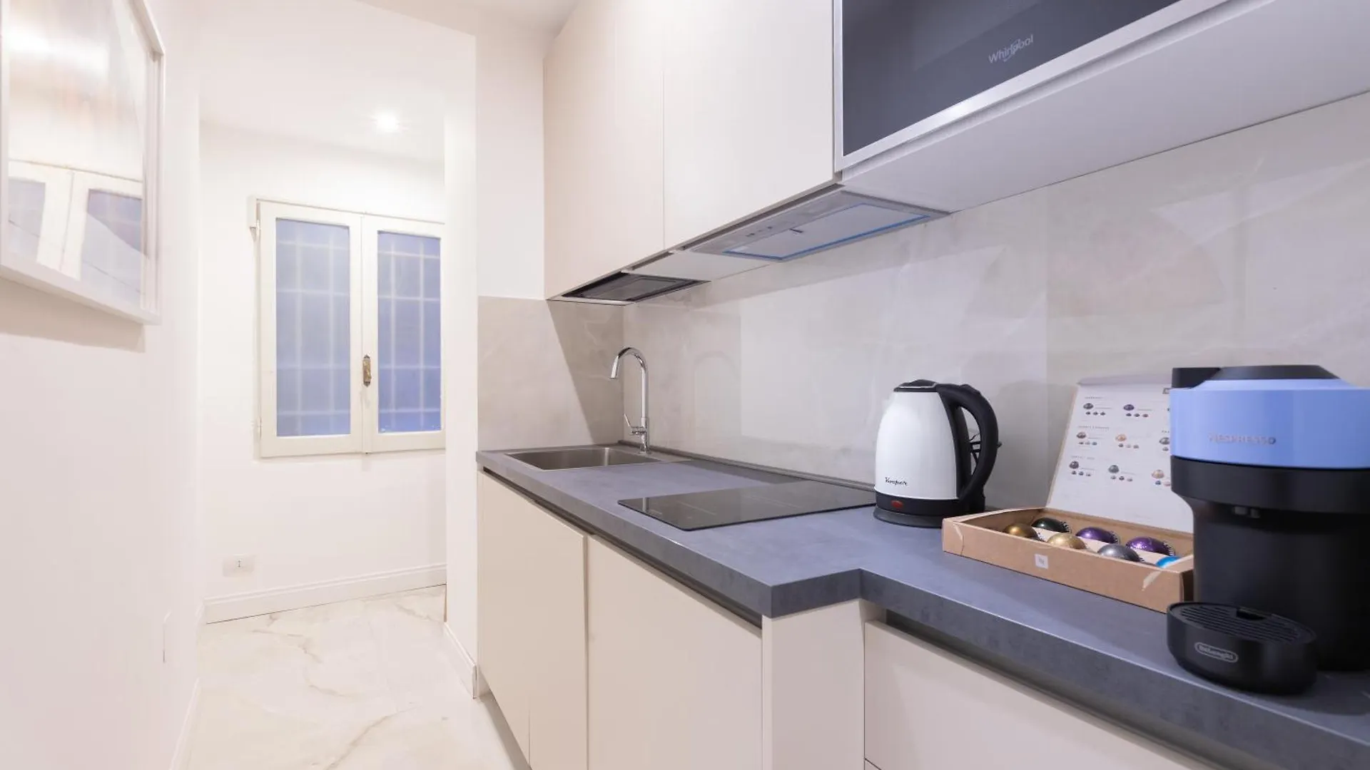 Coppelle Charme - My Extra Home Rome Italy